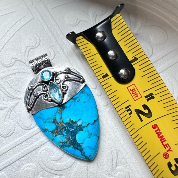 Elegant Howlite Pendant Large Blue Dyed Topaz Accents Polished Stone Silver Tone - Picture 5 of 10